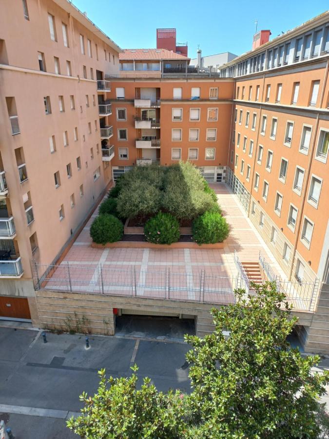 Aix En Provence - Rotonde - Cours Mirabeau Aix-en-Provence Exterior foto